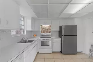 1301 NE Miami Gardens, Miami, FL 33179 - Photo 17