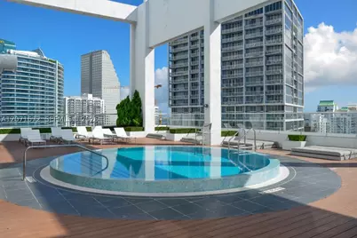 55 SE 6th #2110, Miami, FL 33131 - Photo 15