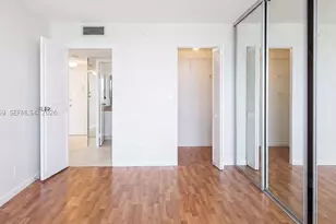1000 Parkview, Hallandale Beach, FL 33009 - Photo 5