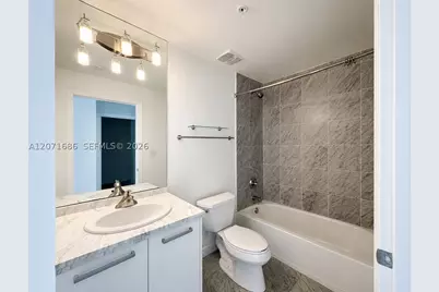244 Biscayne #3903, Miami, FL 33132 - Photo 11