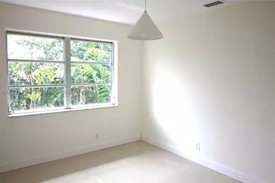 2166 NE 56th #203, Fort Lauderdale, FL 33308 - Photo 13
