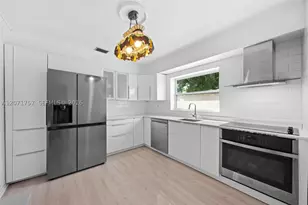 1935 Arthur, Hollywood, FL 33020 - Photo 9