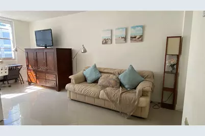 999 Brickell Bay #809, Miami, FL 33131 - Photo 5