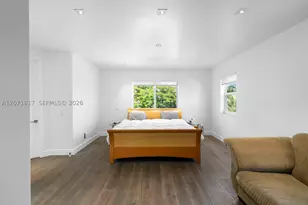 19522 NE 17th, Miami, FL 33179 - Photo 17