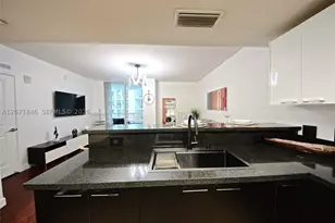 170 SE 14th, Miami, FL 33131 - Photo 15