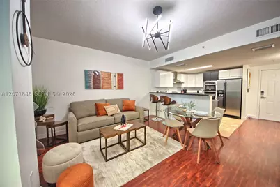 170 SE 14th #2303, Miami, FL 33131 - Photo 3