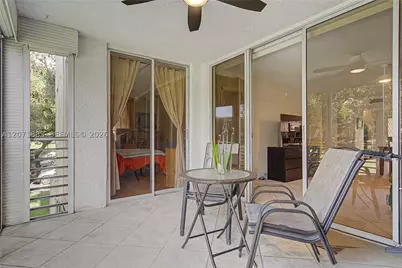 9520 Seagrape #205, Davie, FL 33324 - Photo 11