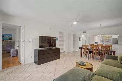 9520 Seagrape #205, Davie, FL 33324 - Photo 7