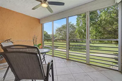 9520 Seagrape #205, Davie, FL 33324 - Photo 9