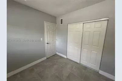 1925 Madison #5, Hollywood, FL 33020 - Photo 11