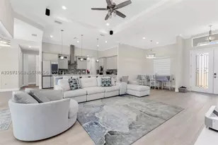 13926 Allamanda, Other Fl City, FL 33981 - Photo 3