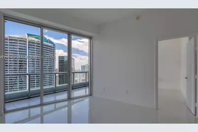 465 Brickell #4104, Miami, FL 33131 - Photo 5