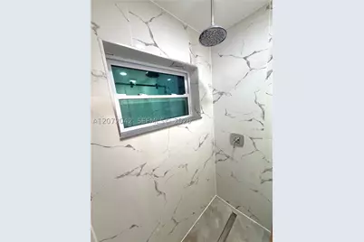 1500 SW 10th #Side, Miami, FL 33135 - Photo 9