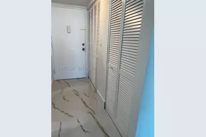 1035 West #803, Miami Beach, FL 33139 - Photo 3