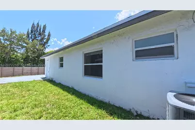 753 SW 2nd, Dania Beach, FL 33004 - Photo 33