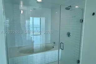 888 Biscayne, Miami, FL 33132 - Photo 15