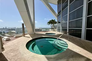888 Biscayne, Miami, FL 33132 - Photo 31