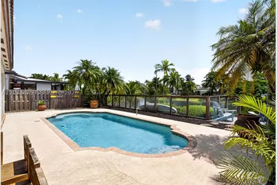 6903 SW 158th, Miami, FL 33193 - Photo 37