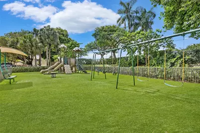 19156 NW 24th, Pembroke Pines, FL 33029 - Photo 57