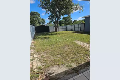 331 NW 195th, Miami Gardens, FL 33169 - Photo 5
