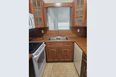 331 NW 195th, Miami Gardens, FL 33169 - Photo 11