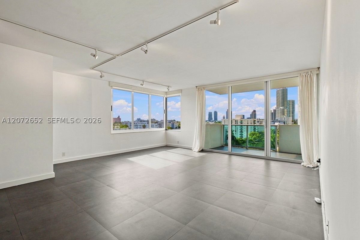 1200 W #815 - 1200 W #815, Miami Beach, FL 33139 Luxury Property | Jose Angel Pina