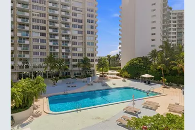 1200 West #815, Miami Beach, FL 33139 - Photo 17