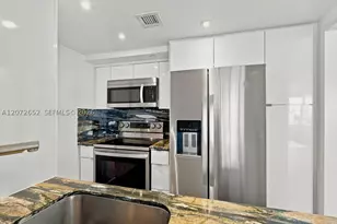 1200 W, Miami Beach, FL 33139 - Photo 3