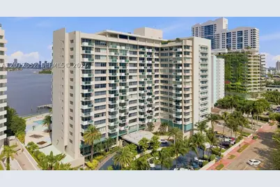 1200 West #815, Miami Beach, FL 33139 - Photo 19
