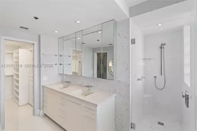 4201 Collins #2202, Miami Beach, FL 33140 - Photo 43