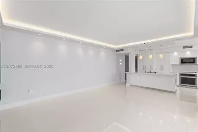 4201 Collins #2202, Miami Beach, FL 33140 - Photo 17