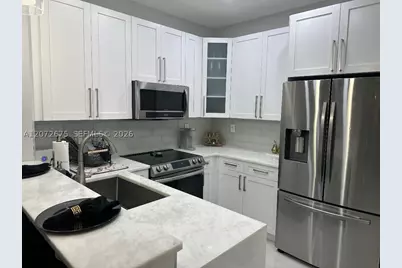 7690 S Southwood, Davie, FL 33328 - Photo 1