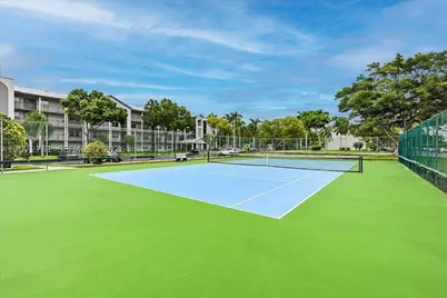 1300 SW 125th #114K, Pembroke Pines, FL 33027 - Photo 5
