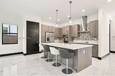 8875 NW 161st, Miami Lakes, FL 33018 - Photo 9