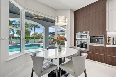 11390 SW 30th, Miami, FL 33165 - Photo 15