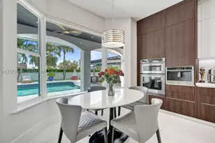 11390 SW 30th, Miami, FL 33165 - Photo 15
