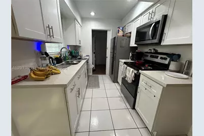 571 SW 29th, Fort Lauderdale, FL 33312 - Photo 9