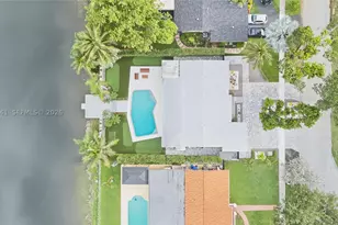 1721 NW 114th, Pembroke Pines, FL 33026 - Photo 43