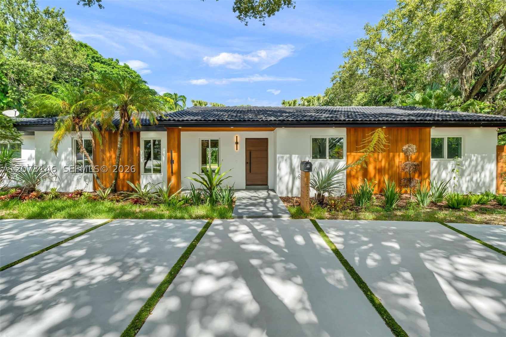 15321 SW 82nd - 15321 SW 82nd, Palmetto Bay, FL 33157 Luxury Property | Jose Angel Pina