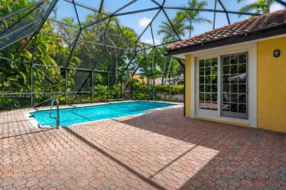 1090 SW 156th, Pembroke Pines, FL 33027 - Photo 31