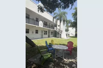 1925 Madison #22, Hollywood, FL 33020 - Photo 1