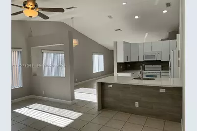 1542 Presidio #1542, Weston, FL 33327 - Photo 7