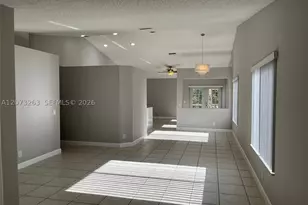1542 Presidio, Weston, FL 33327 - Photo 3