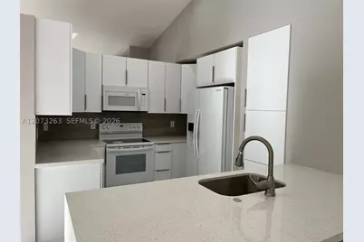 1542 Presidio #1542, Weston, FL 33327 - Photo 5