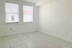 17150 N Bay, Sunny Isles Beach, FL 33160 - Photo 9