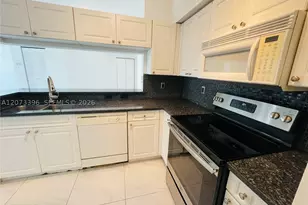 17150 N Bay, Sunny Isles Beach, FL 33160 - Photo 5
