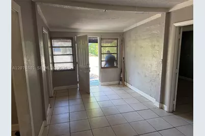 3035 NW 55th, Miami, FL 33142 - Photo 13