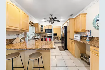 5009 SW 104th, Cooper City, FL 33328 - Photo 11