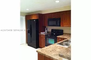 1621 Barcelona, Weston, FL 33327 - Photo 3