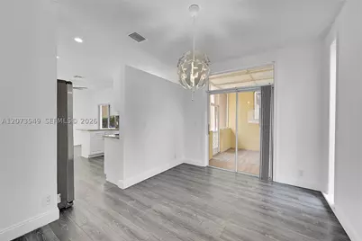 11201 Lakeview #48-M, Coral Springs, FL 33071 - Photo 5